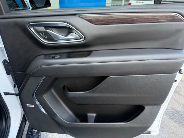 Certified 2024 Chevrolet Suburban Z71 w/ Off-Road Capability Package image 18