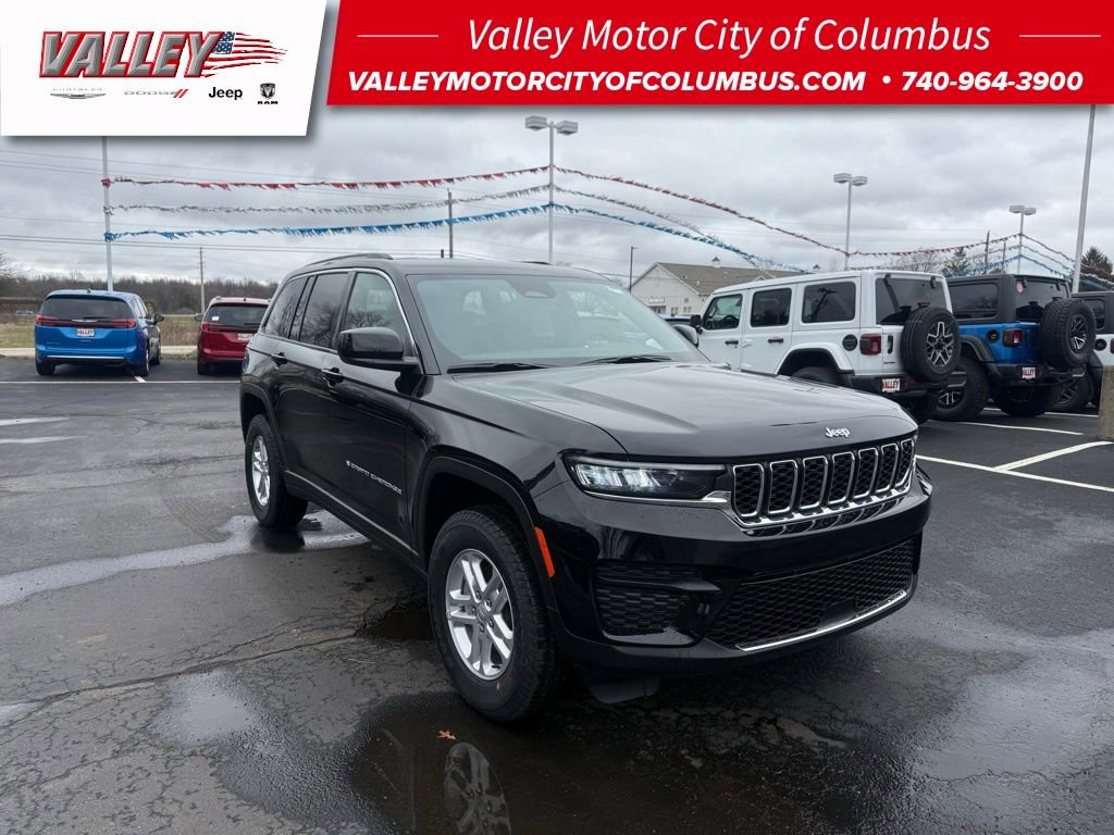 New 2025 Jeep Grand Cherokee Laredo w/ Luxury Tech Group I image 1