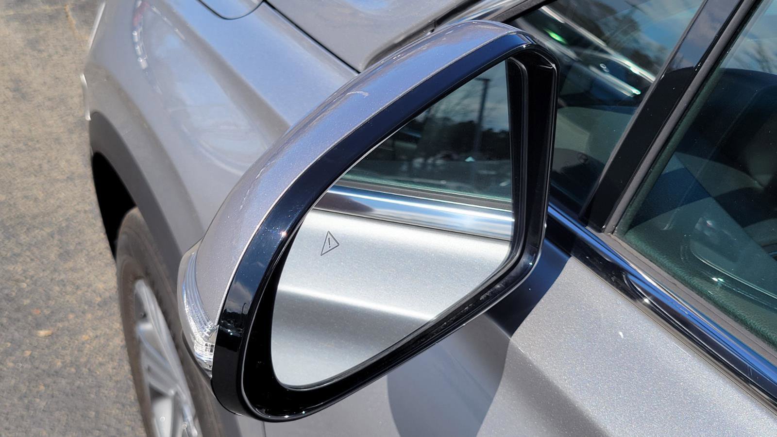 Used 2023 Hyundai Santa Fe SEL image 14