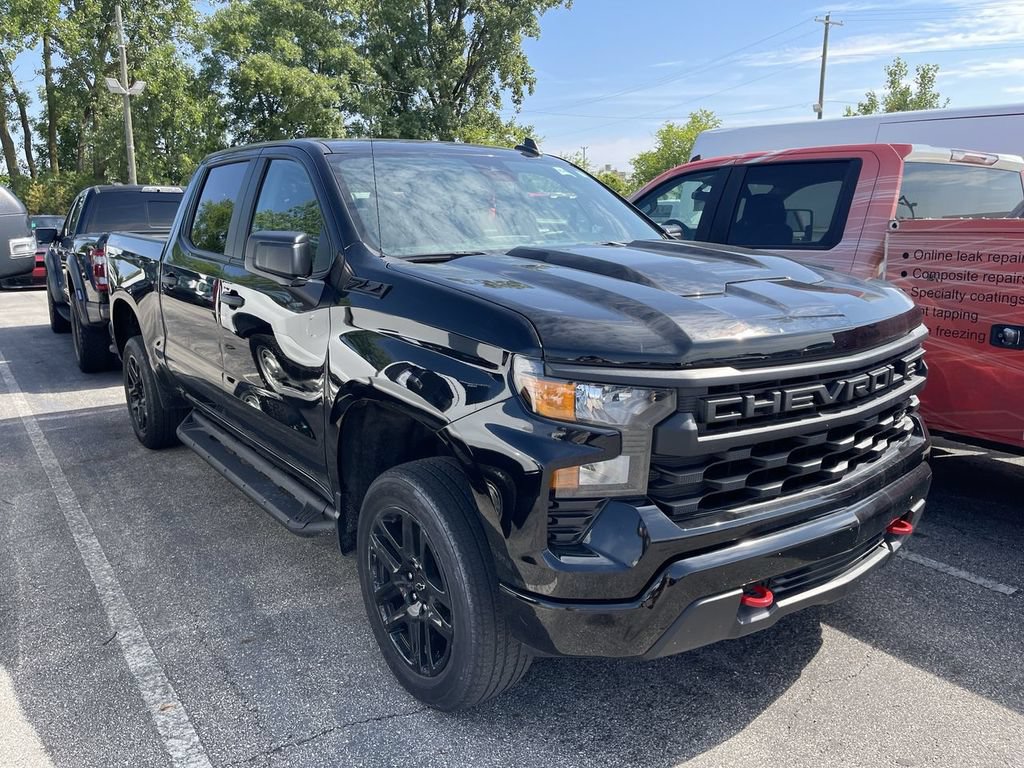 Used 2024 Chevrolet Silverado 1500 Custom Trail Boss w/ LPO, Dark Essentials Package AWD/4WD image 13