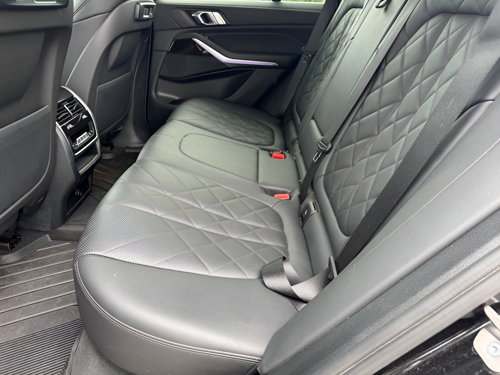 Used 2023 BMW X5 xDrive45e AWD/4WD image 11