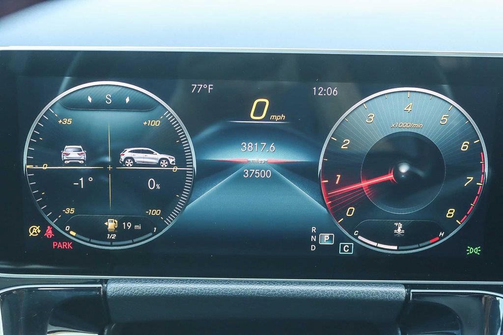 Used 2021 Mercedes-Benz GLA 250 4MATIC image 51