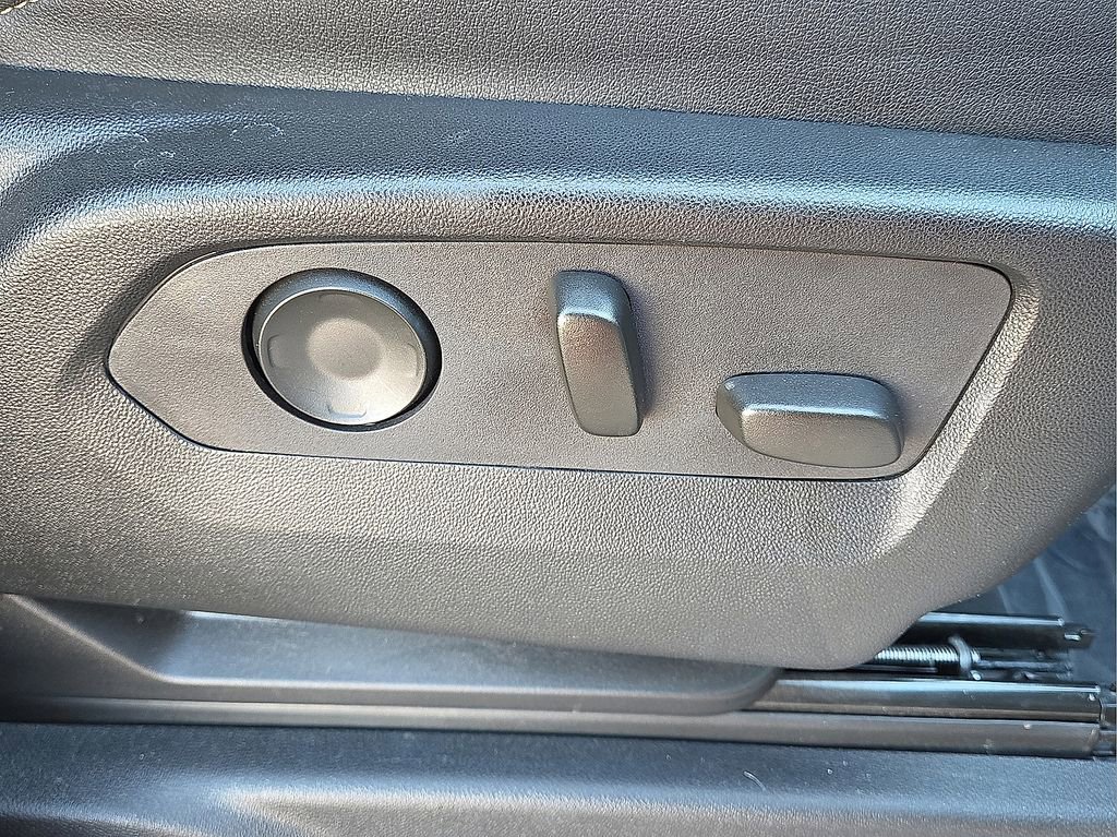 Used 2024 Chevrolet Tahoe Premier image 14