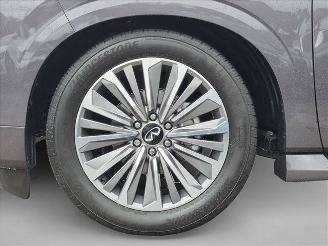 Used 2025 INFINITI QX80 Luxe AWD/4WD image 24