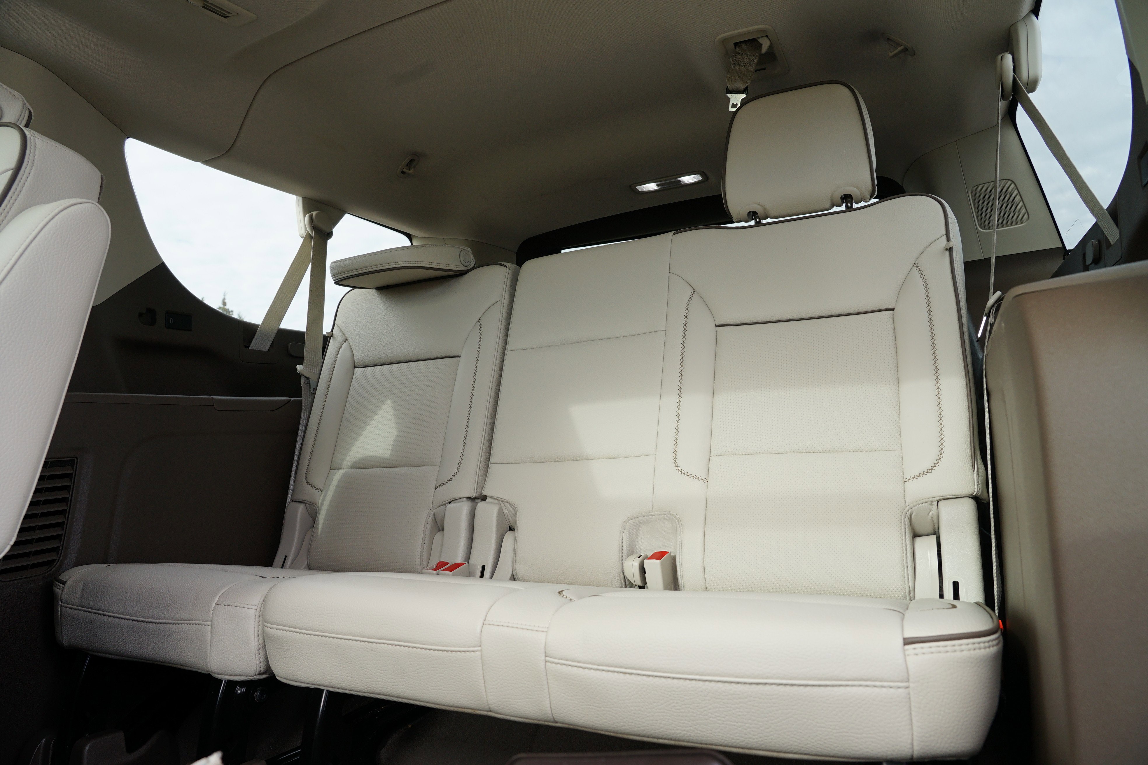 Used 2021 GMC Yukon XL Denali w/ Denali Ultimate Package image 28