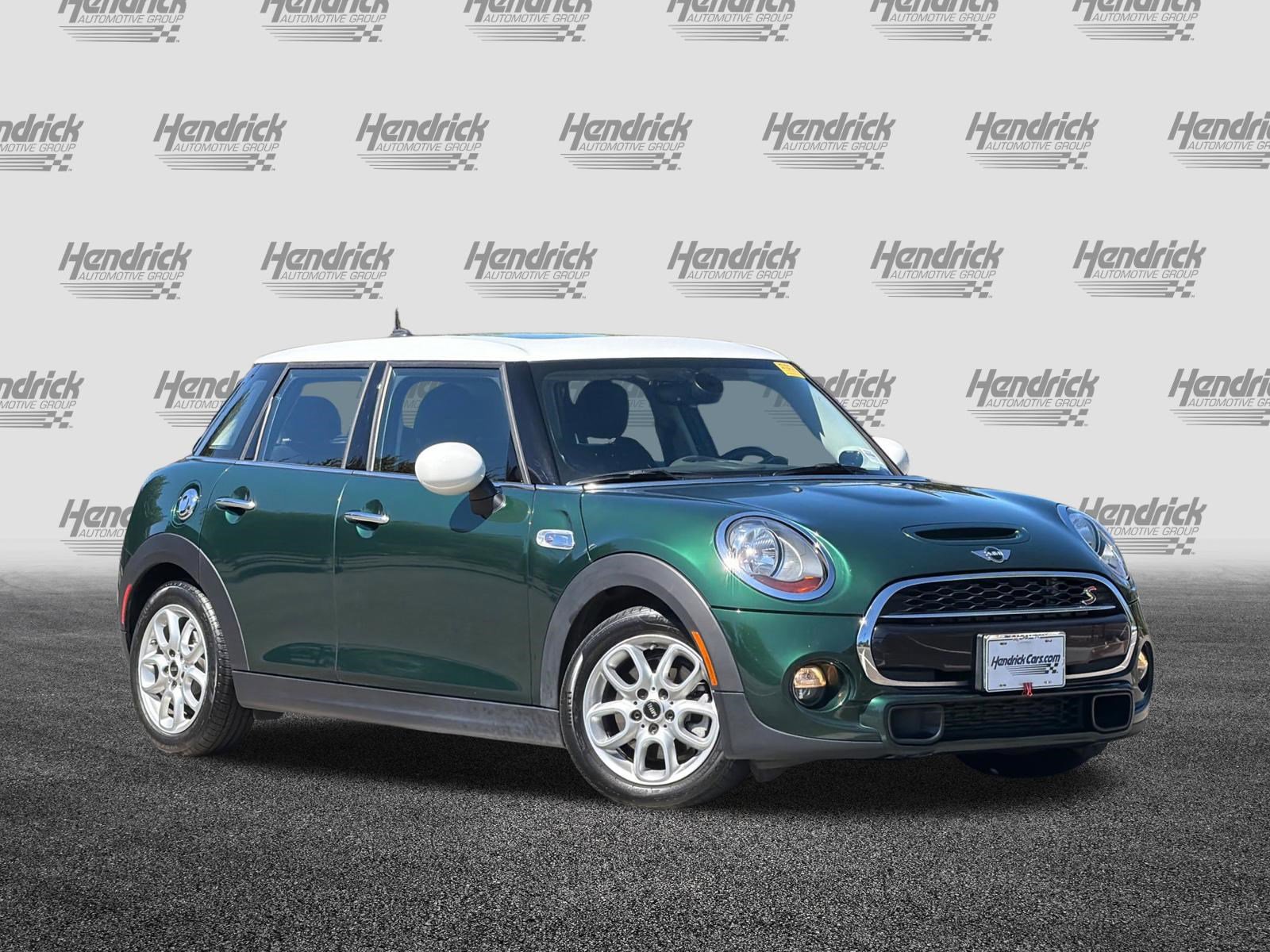 Used 2017 MINI Cooper S image 2