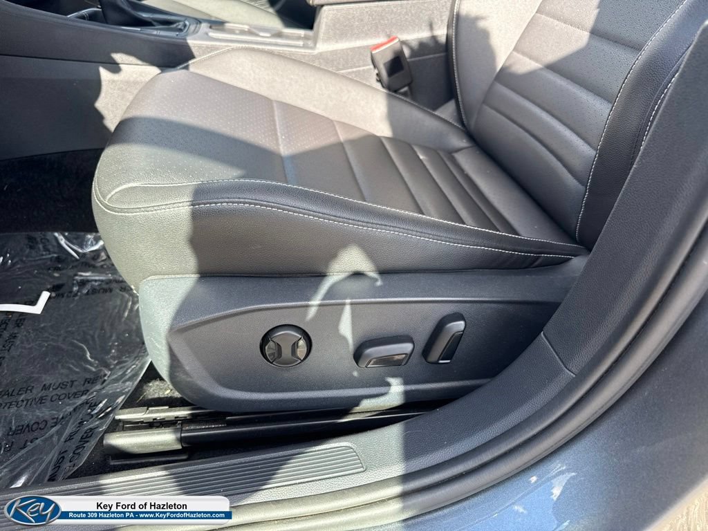 Used 2024 Volkswagen Jetta SE FWD image 15