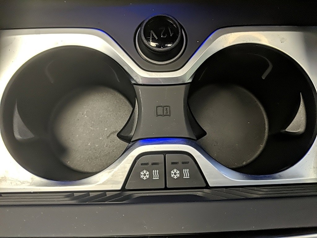 Used 2024 BMW X7 M60i w/ Executive Package image 31