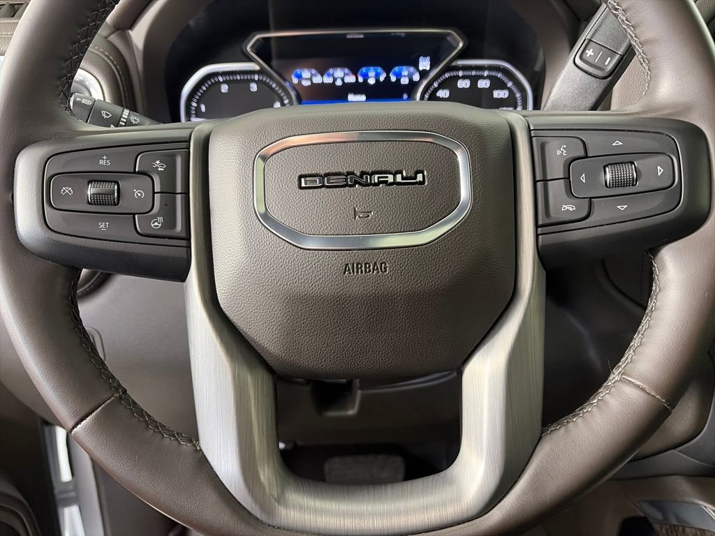 Used 2023 GMC Sierra 2500 Denali w/ Denali Ultimate Package image 16
