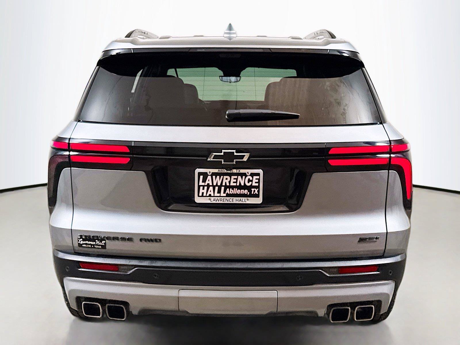 Used 2026 Chevrolet Traverse Z71 w/ Enhanced Driving Package AWD/4WD image 5