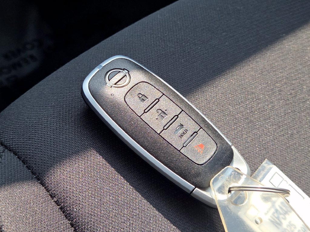 Certified 2025 Nissan Sentra SV FWD image 34