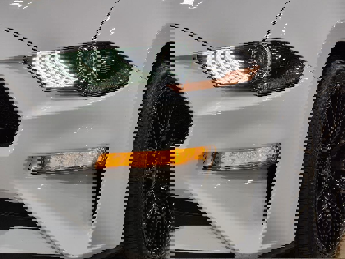 Used 2020 Ford Mustang GT image 15