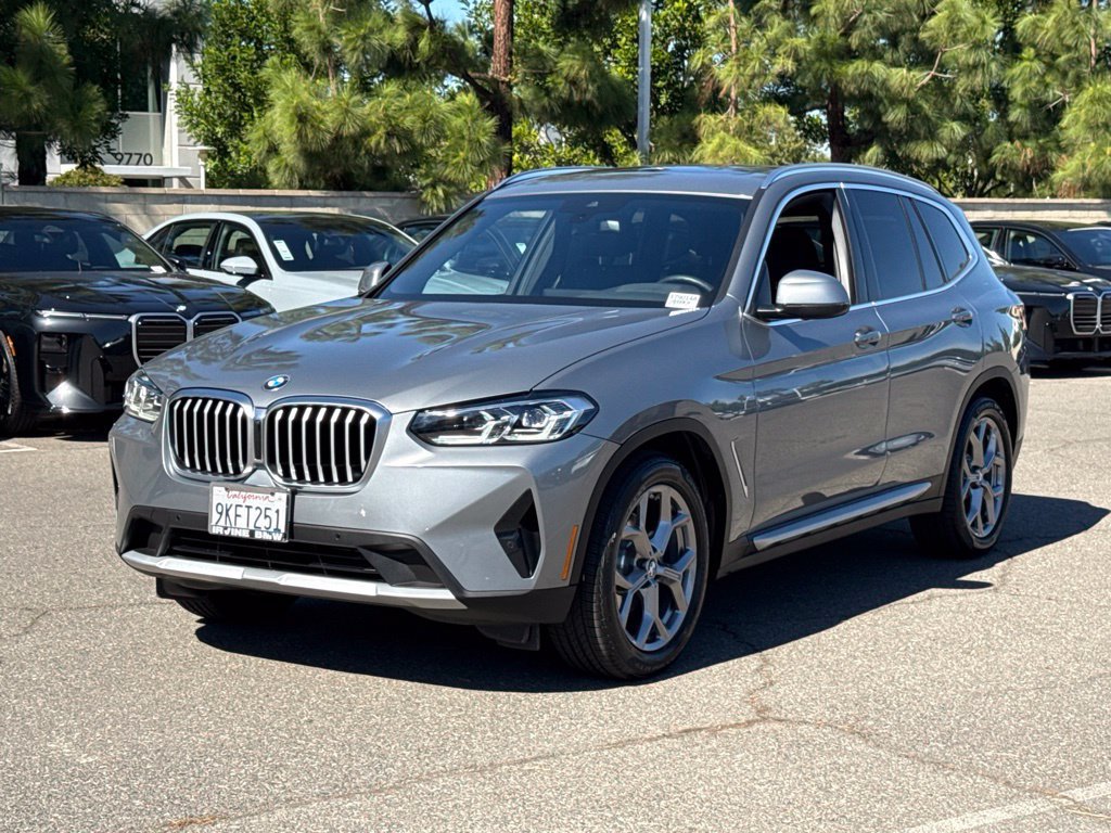 Certified 2023 BMW X3 sDrive30i w/ Convenience Package w/ZPA RWD image 2