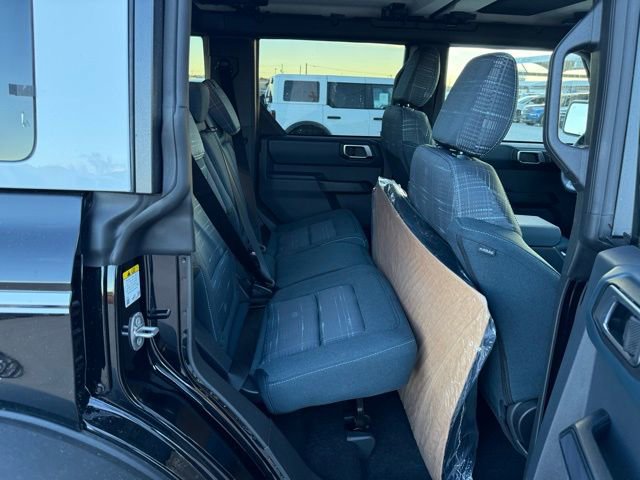 New 2025 Ford Bronco Heritage Edition image 10