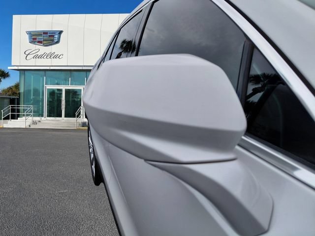 Certified 2023 Cadillac XT4 Luxury FWD image 9