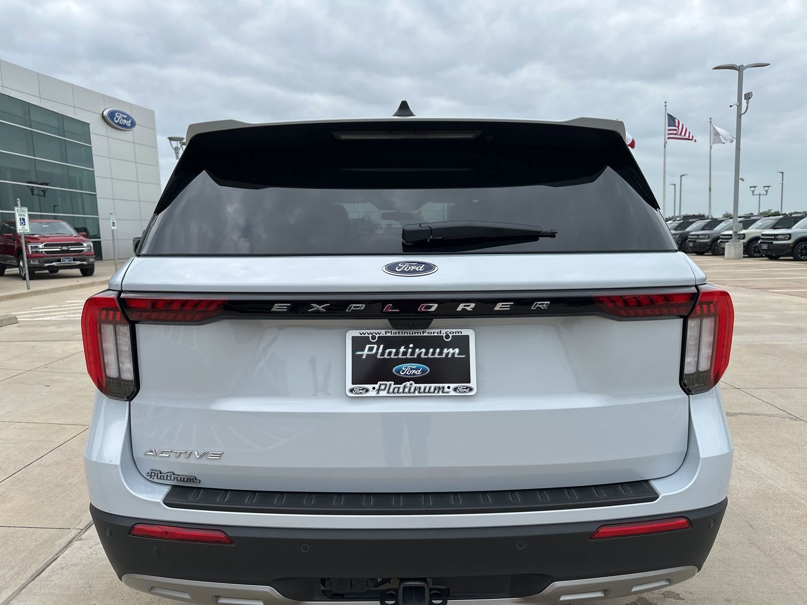 New 2025 Ford Explorer Active w/ Active Comfort Package RWD image 27