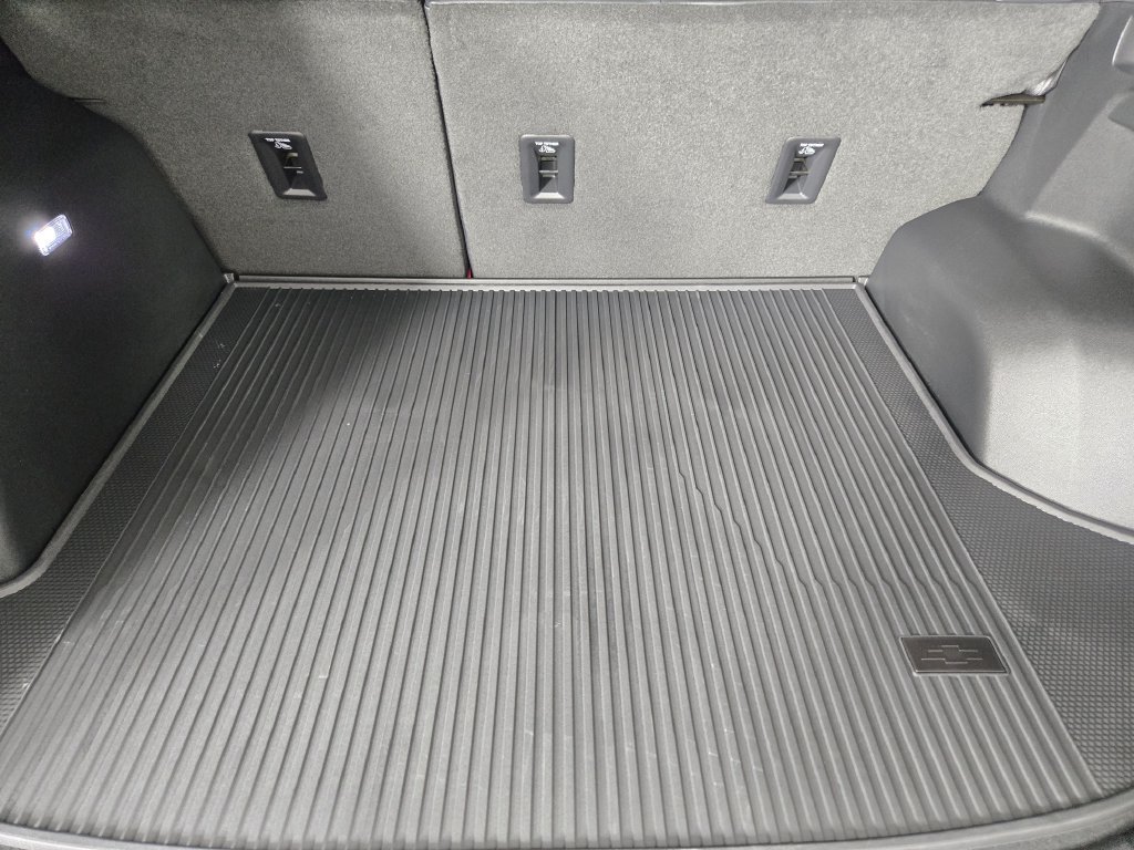 New 2026 Chevrolet Equinox RS w/ Convenience Package III FWD image 37