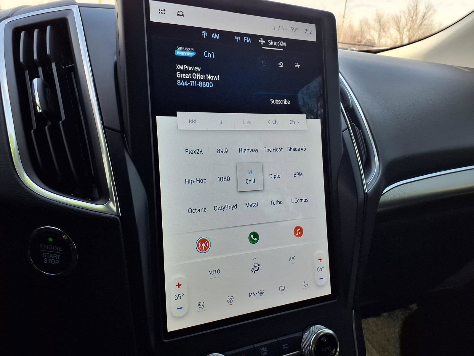 Used 2024 Ford Edge Titanium image 11