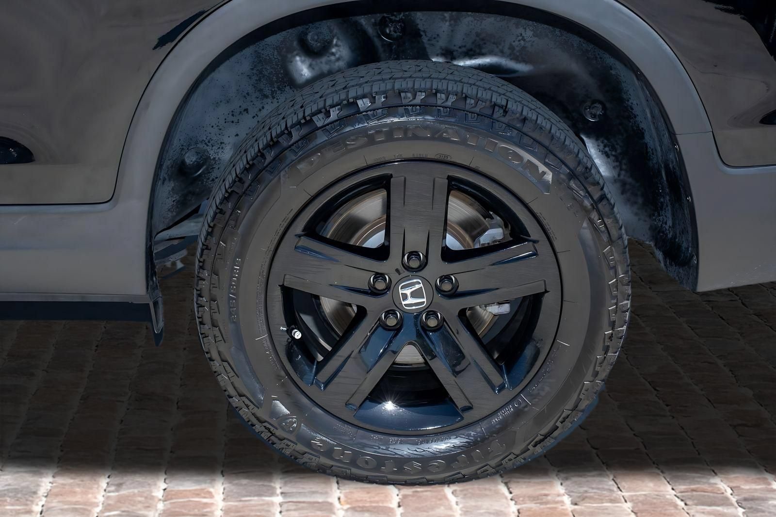 Certified 2023 Honda Ridgeline Black Edition image 41