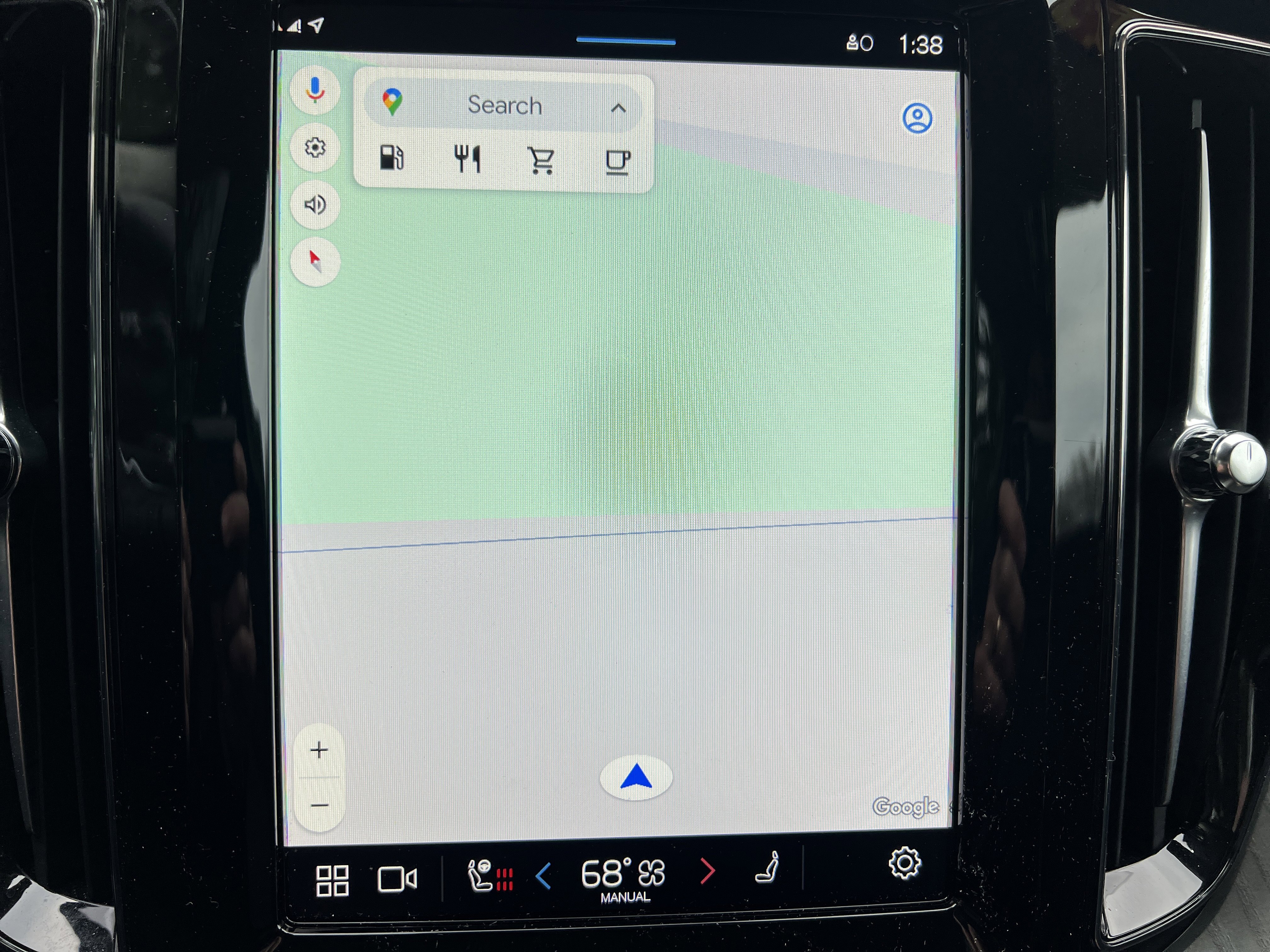 Used 2025 Volvo XC60 B5 Plus image 24