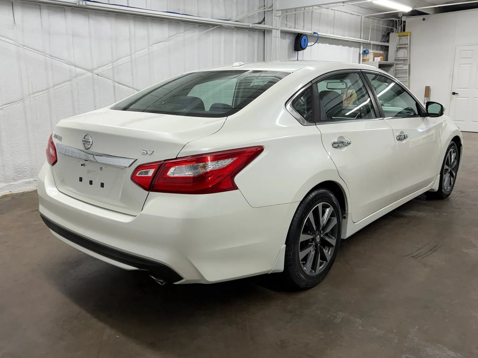 Used 2016 Nissan Altima 2.5 SV w/ Convenience Package FWD image 23