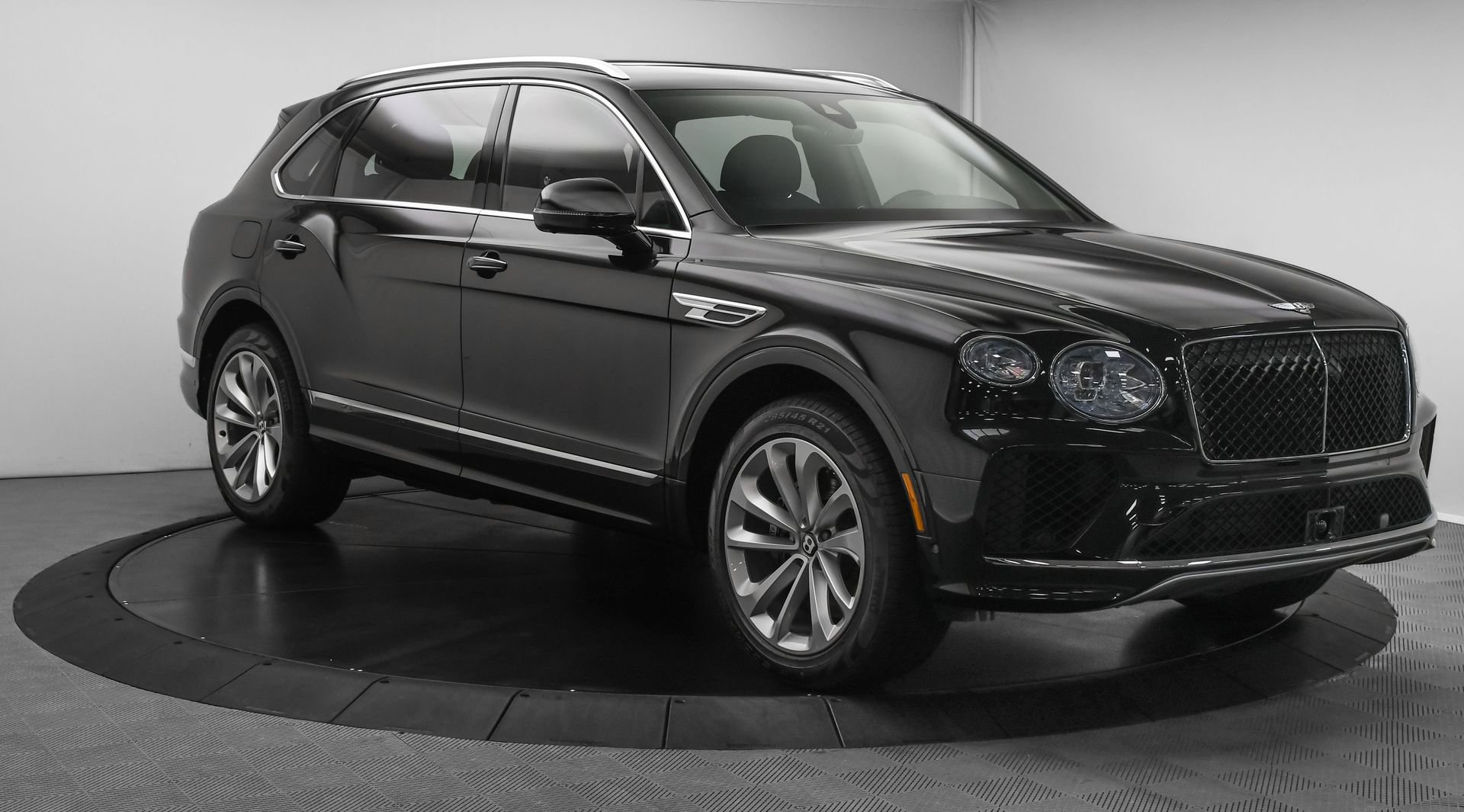 Used 2024 Bentley Bentayga Extended Wheelbase