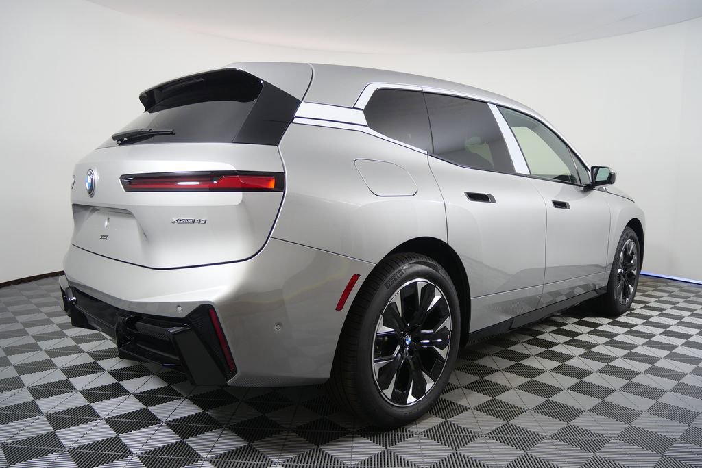 New 2026 BMW iX xDrive45 image 3