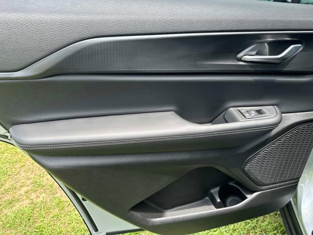 New 2025 Jeep Grand Cherokee L Laredo w/ Luxury Tech Group I image 27