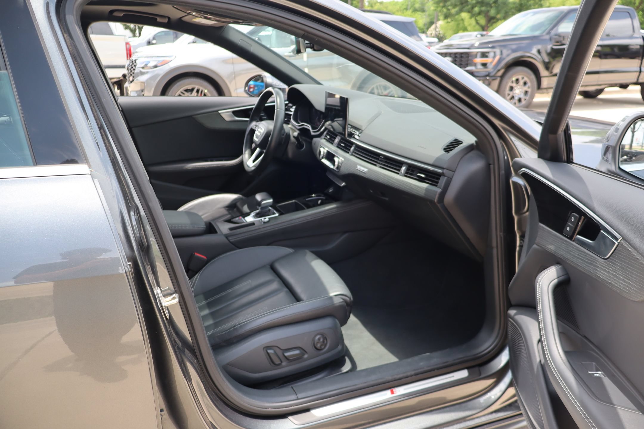 Used 2023 Audi A4 2.0T Premium Plus AWD/4WD image 29