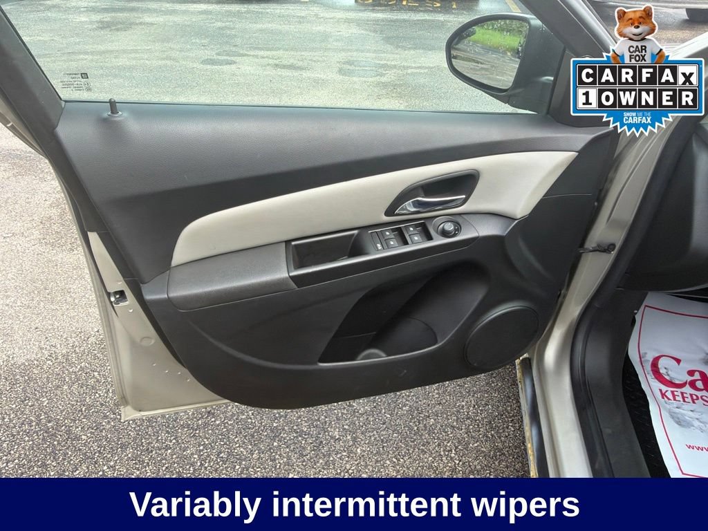 Used 2014 Chevrolet Cruze LS FWD image 24