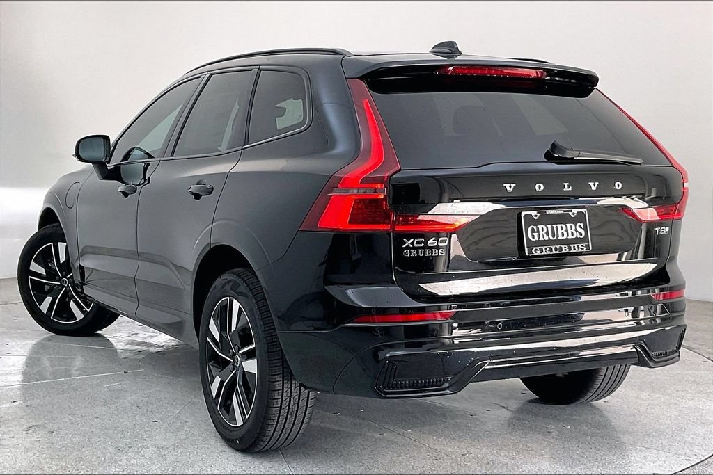 New 2026 Volvo XC60 T8 Core w/ Climate Package AWD/4WD image 3
