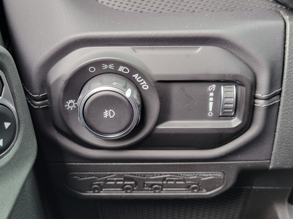 New 2026 Jeep Wrangler Unlimited Rubicon 392 w/ Quick Order Package 27X Moab AWD/4WD image 11