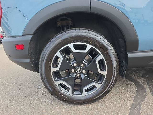 Certified 2021 Ford Bronco Sport Outer Banks AWD/4WD image 11