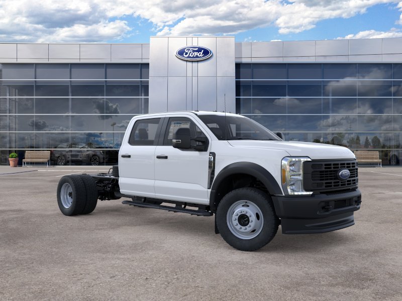 New 2026 Ford F550 4x4 Crew Cab image 7