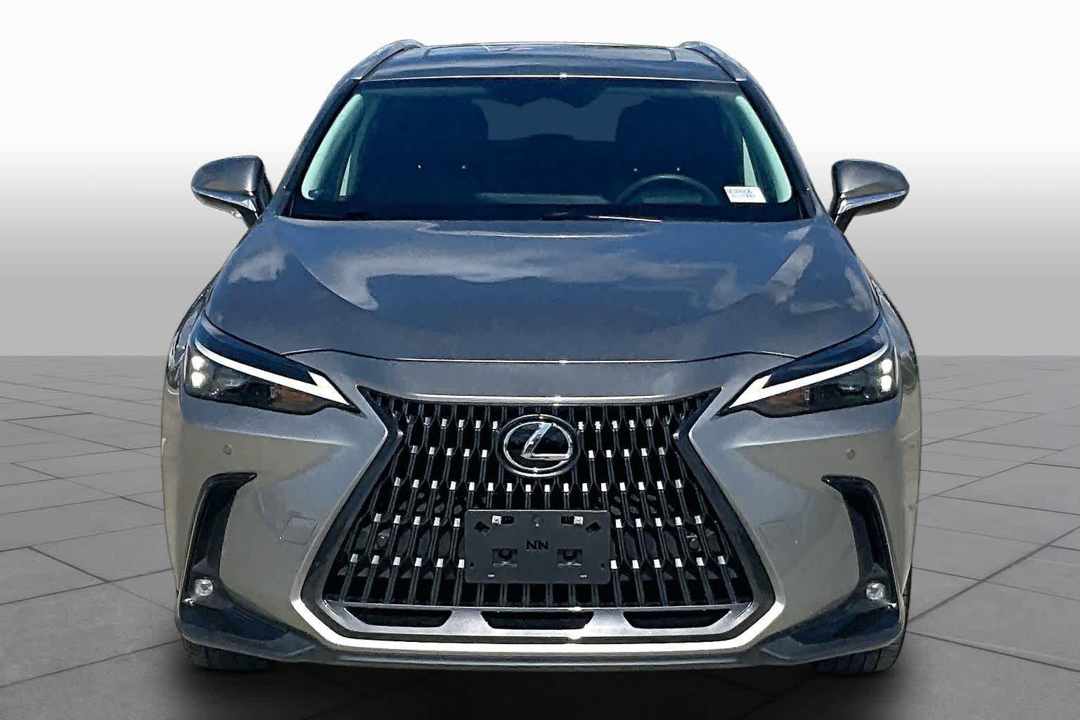 Used 2022 Lexus NX 350h AWD image 3