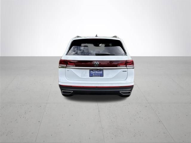 Used 2024 Volkswagen Atlas SE AWD/4WD image 7