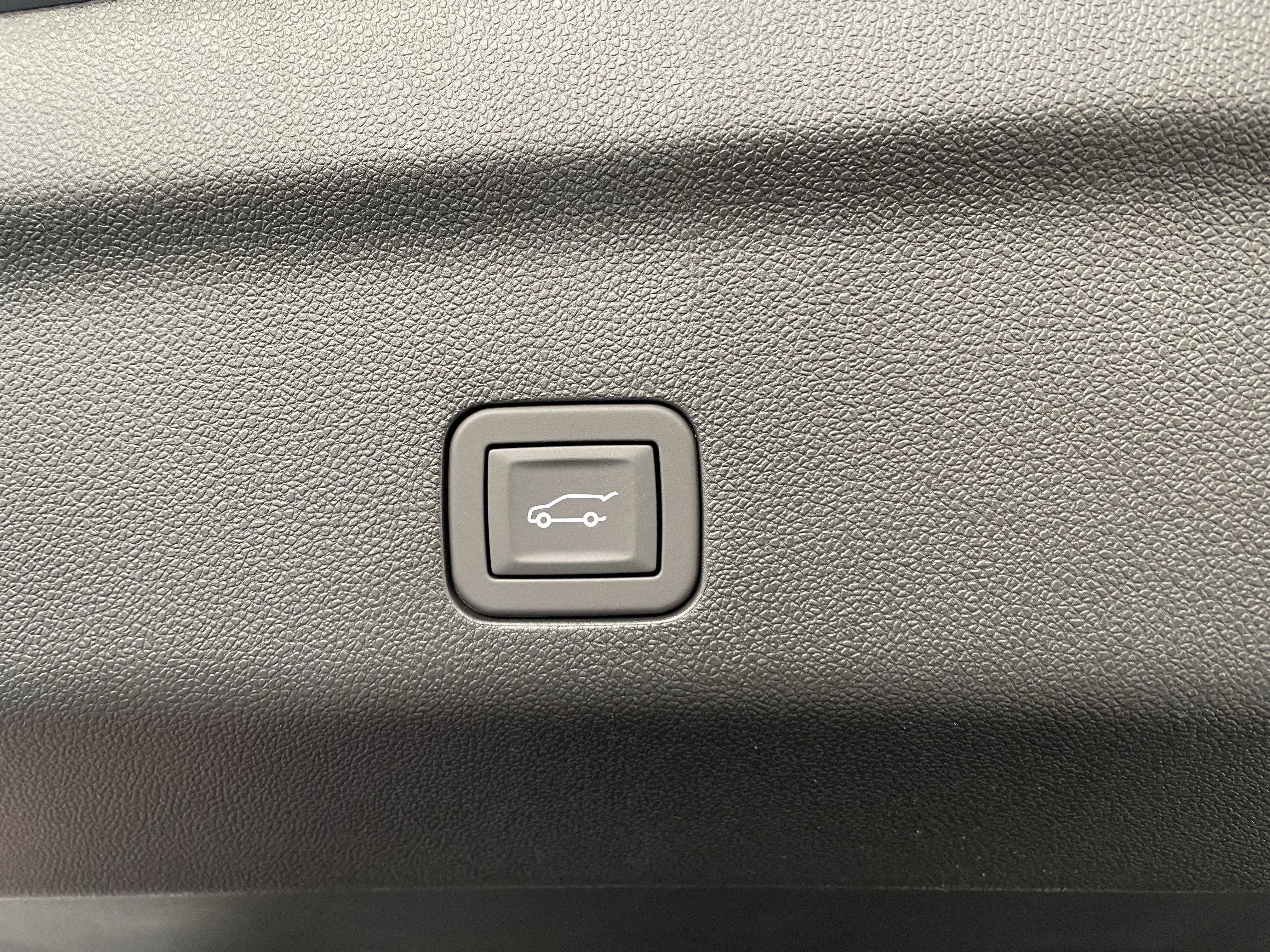 New 2026 GMC Yukon XL Elevation w/ Elevation Premium Package image 10