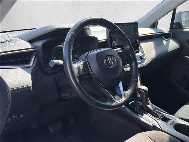 Used 2022 Toyota Corolla Cross LE FWD image 9