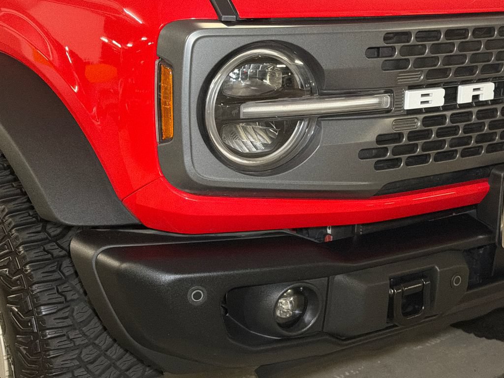 Used 2023 Ford Bronco Badlands w/ Sasquatch Package AWD/4WD image 10