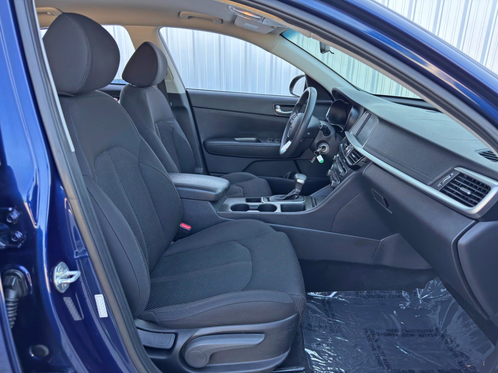 Used 2020 Kia Optima LX image 12