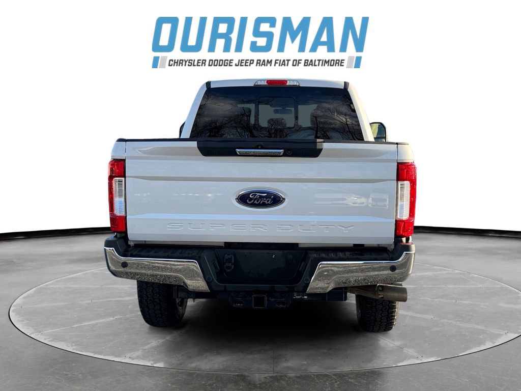 Used 2017 Ford F250 Lariat w/ Lariat Value Package image 5