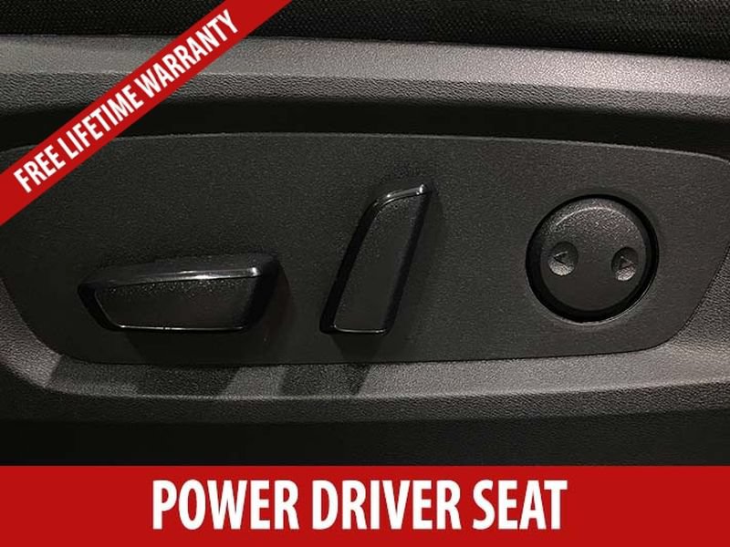 Used 2025 Nissan Pathfinder SV FWD image 9