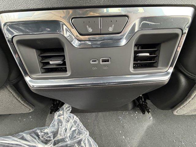 New 2026 GMC Sierra 3500 Denali Ultimate image 21