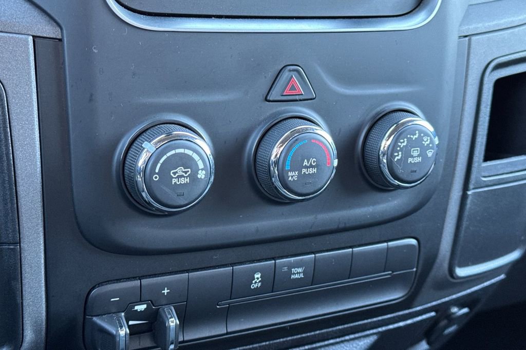 Used 2014 RAM 1500 Express image 19