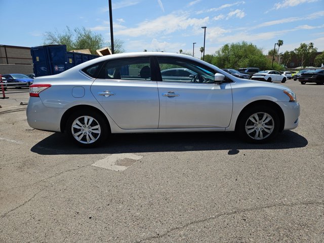 Used 2015 Nissan Sentra SV FWD video 4
