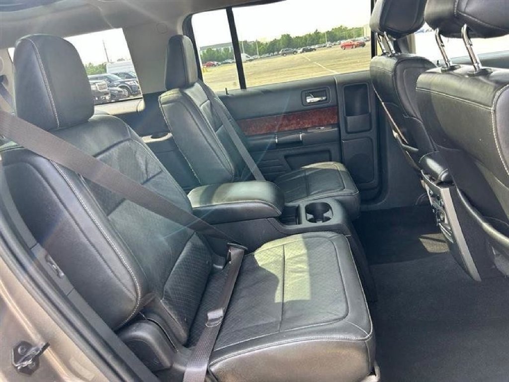 Used 2012 Ford Flex Limited w/ Trailer Tow Pkg Class III FWD image 12