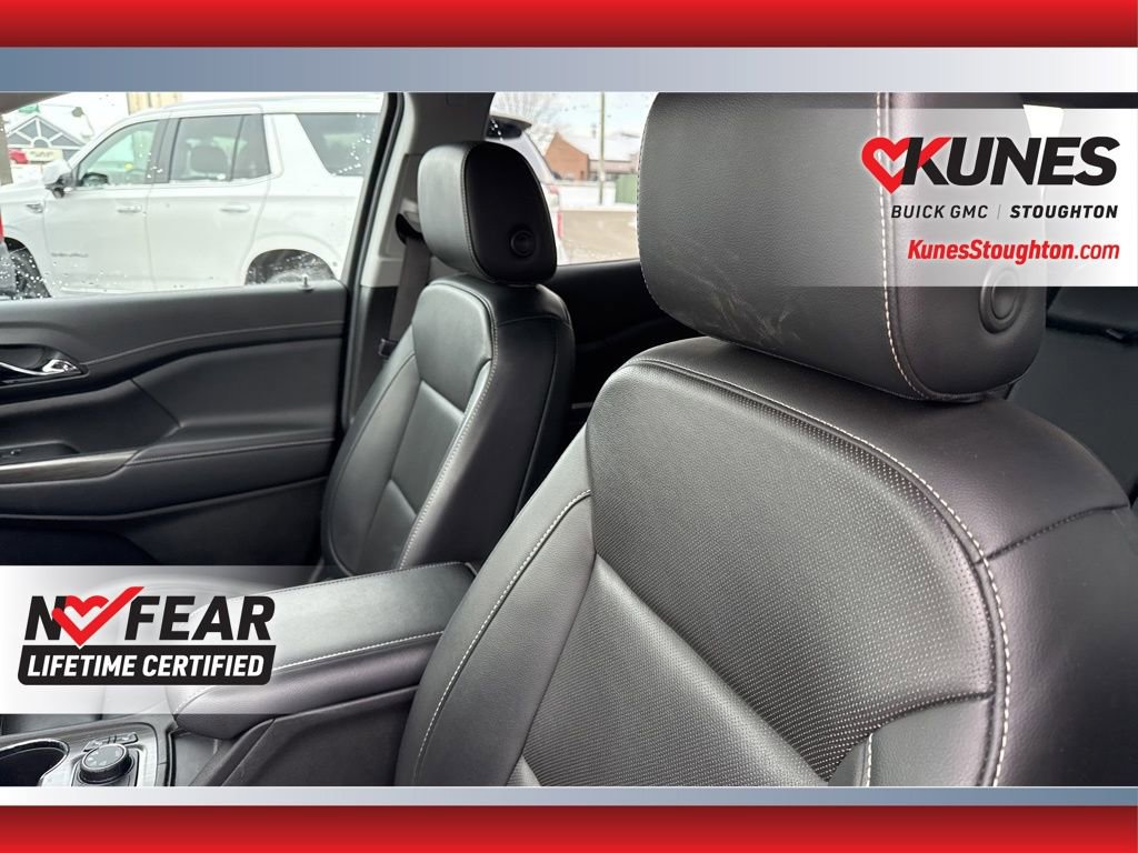 Used 2023 GMC Acadia SLT image 21