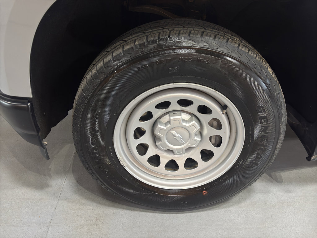 Used 2021 Chevrolet Silverado 1500 W/T w/ WT Value Package image 10