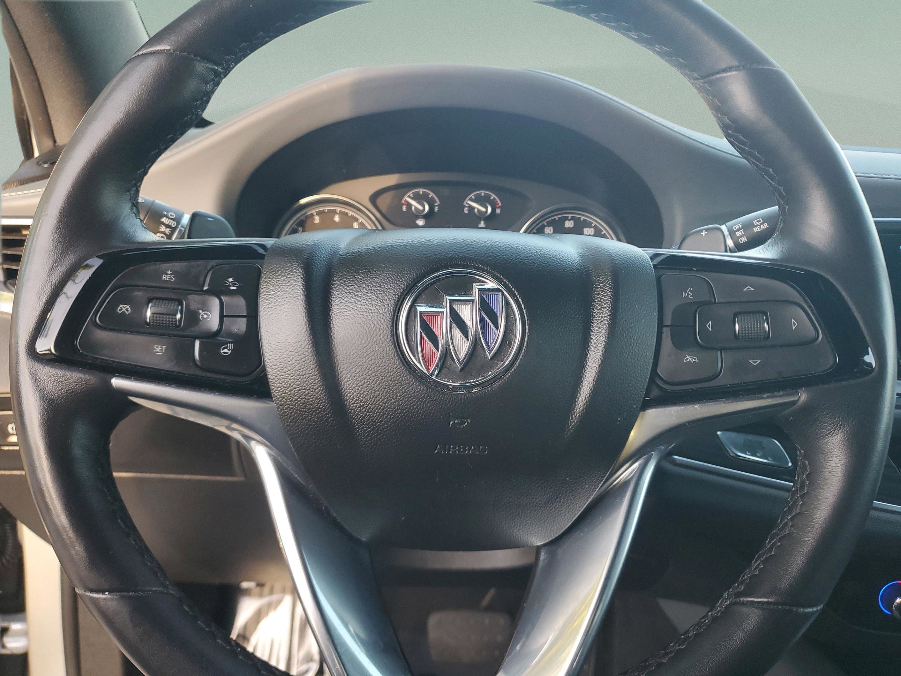 Used 2022 Buick Enclave Essence w/ Sport Touring Edition image 21