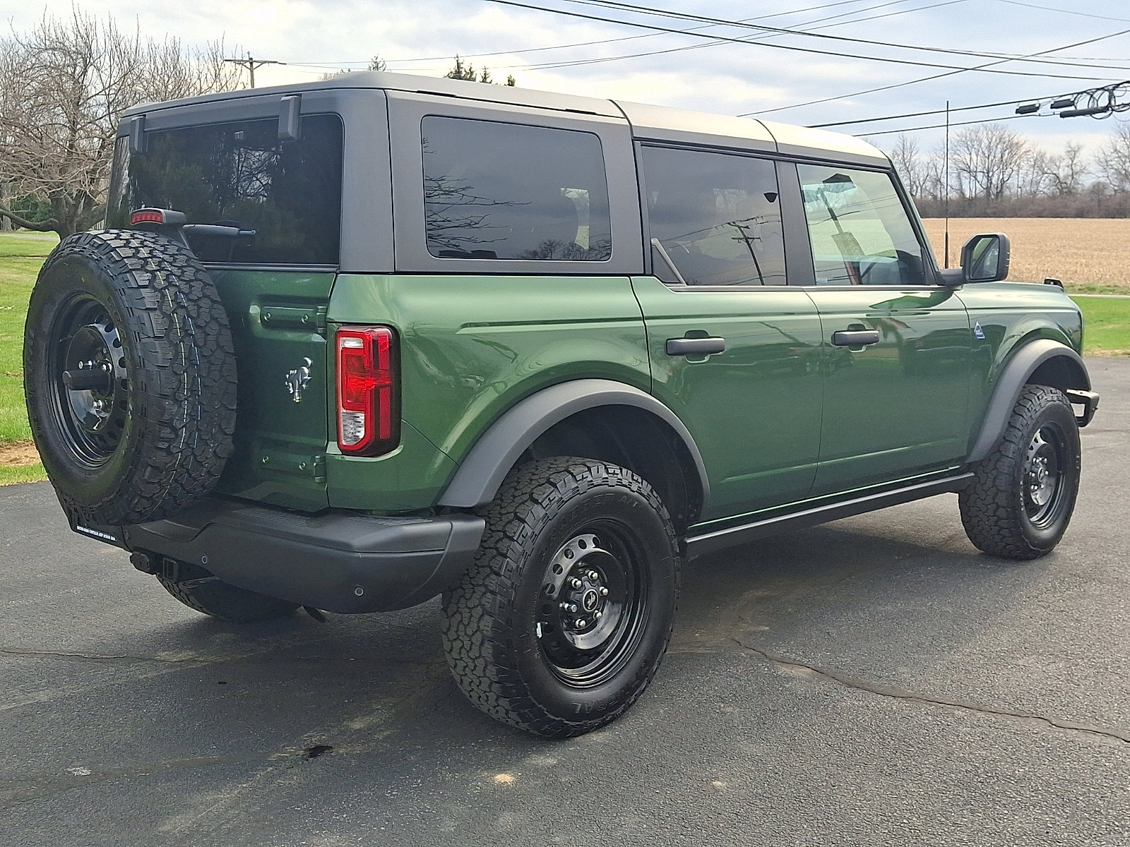 Used 2023 Ford Bronco Black Diamond image 4